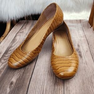 Vionic Hannah Croc orthaheel camel/tan classic casual flats loafers sz 9.5